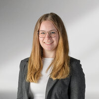 Ansprechpartnerin Seminare Eva Kehrmüller